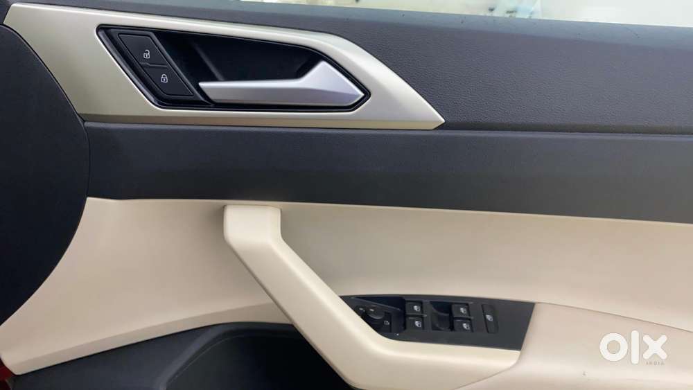 Volkswagen Virtus 1.0 Topline Tsi At, 2022, Petrol