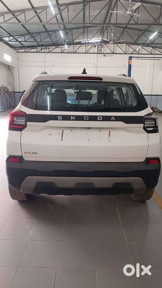 Skoda Kylaq Prestige, 2025, Petrol