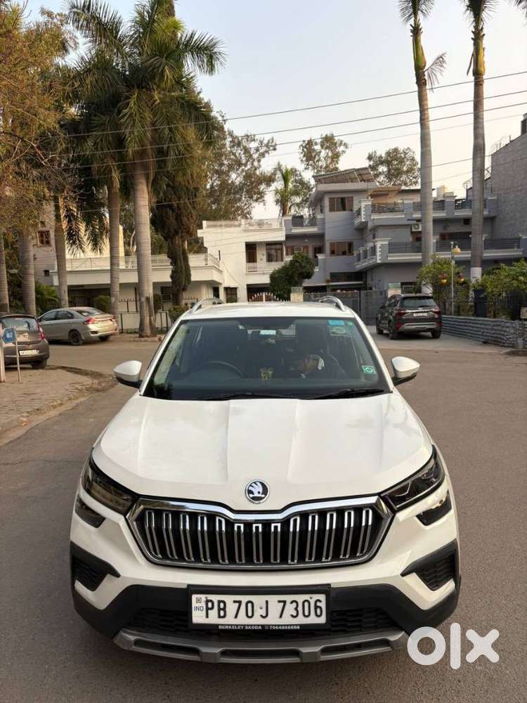 Skoda Kushaq 1.0 Tsi Ambition, 2023, Petrol