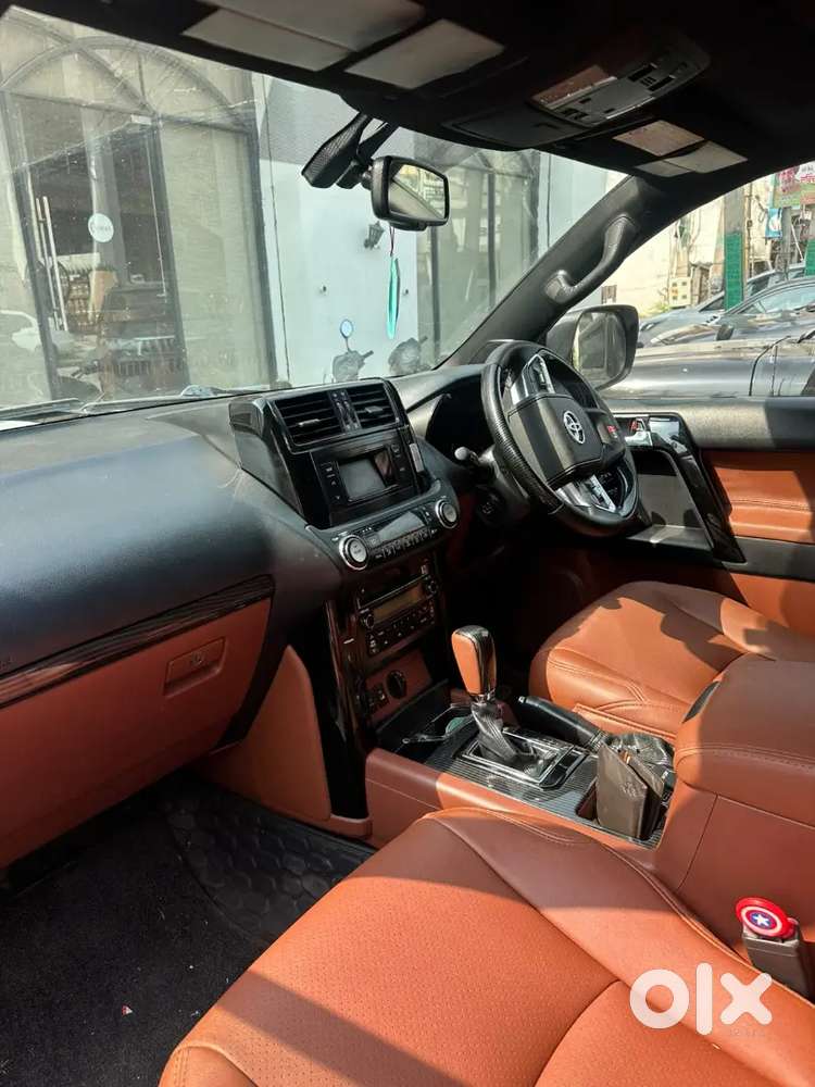 Toyota Land Cruiser Prado 2012