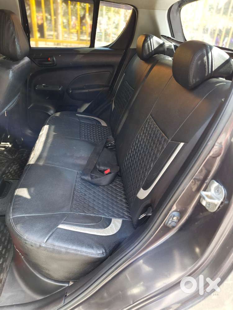 Maruti Suzuki Swift Lxi Optional-o, 2017, Petrol