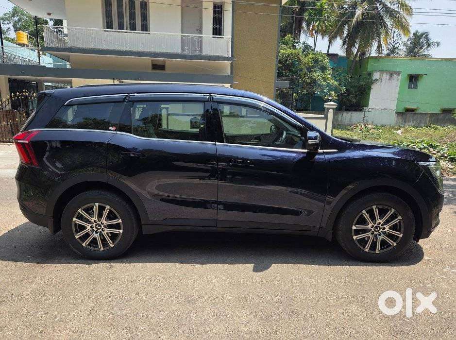 Mahindra Xuv700 2.2 Ax 7 Diesel Mt Luxury Pack Str, 2025, Diesel