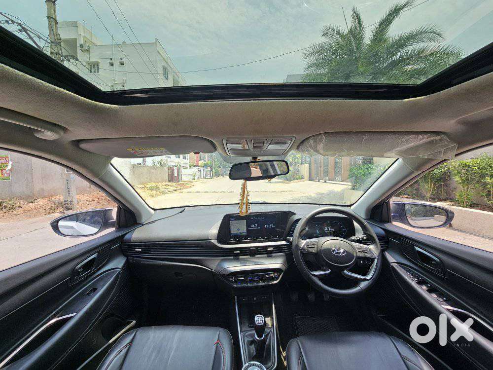 Hyundai I20 Asta (o) 1.2 Mt, 2023, Petrol