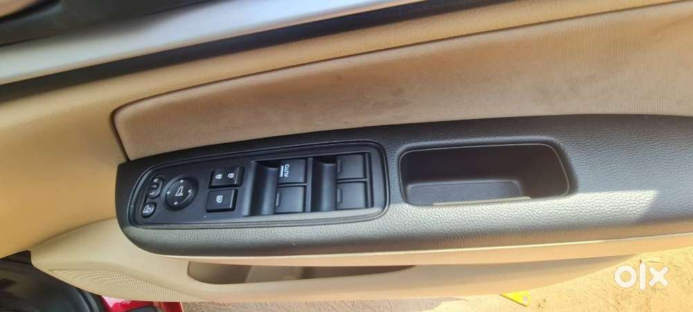 Honda Amaze [2021-2023] 1.2 Vx I-vtec Mt, 2023, Petrol