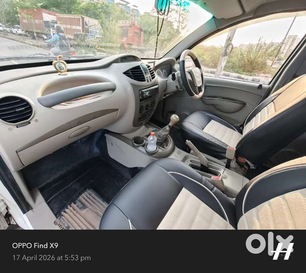 2013 Diesel 7 Sitter Car