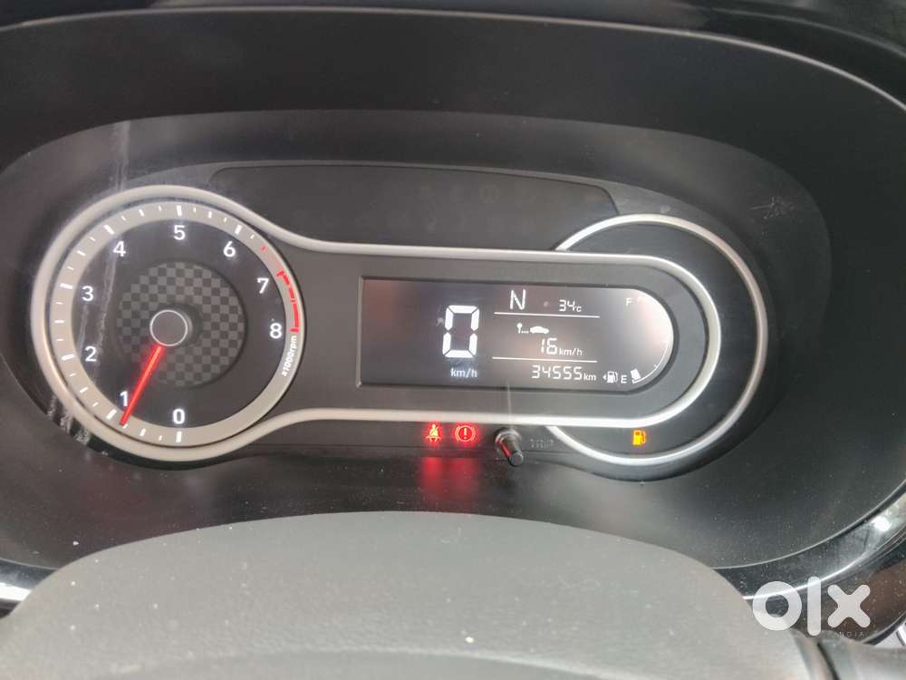 Hyundai Aura 1.2 S Petrol Amt, 2021, Petrol