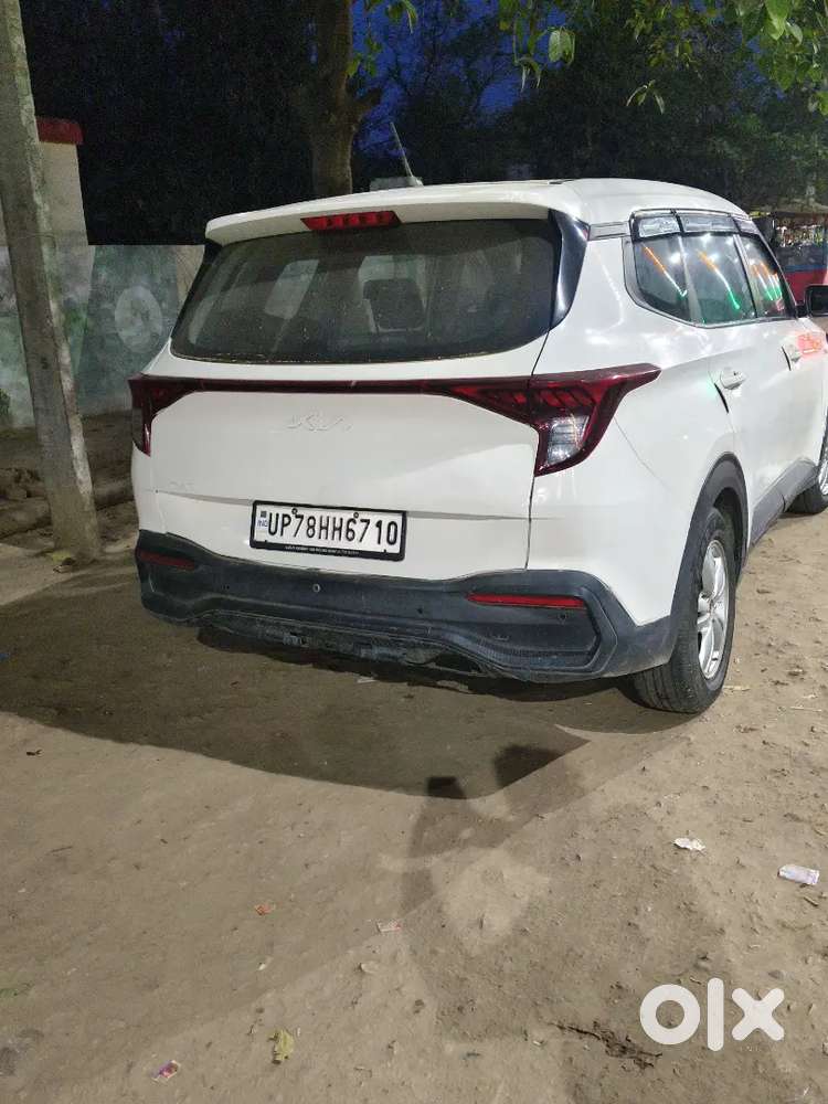 Kia Carens Car Hai Dimoan 15000 Lkha Daunn Payment Hai Aur Kist 44 Hai