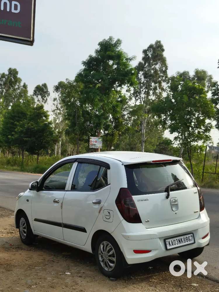 Hyundai I10 Sportz Petrol 2011