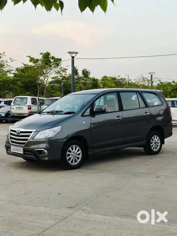 Toyota Innova 2.5 V
