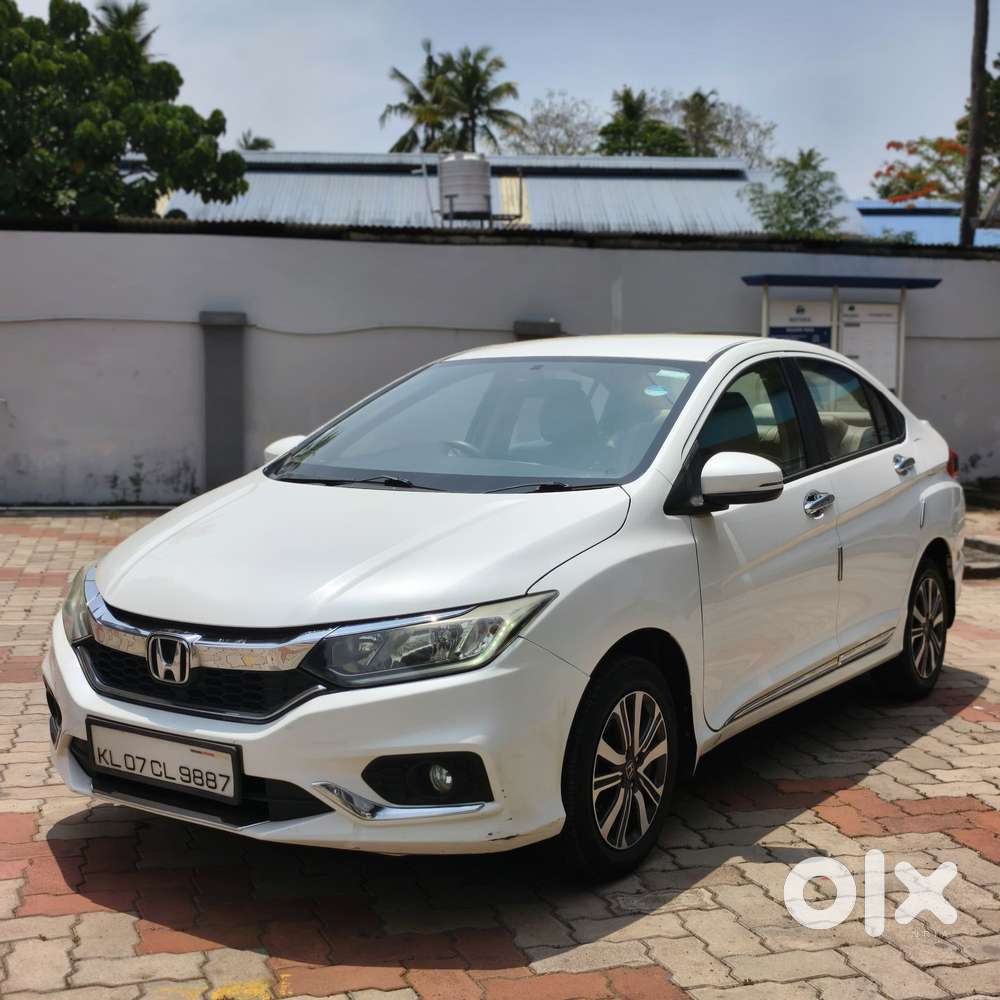 Honda City I-vtec V, 2017, Petrol