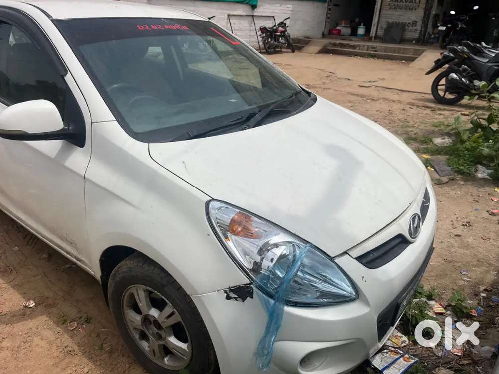 Hyundai I20 Sportz 2011