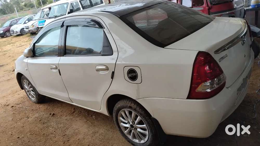 Toyota Etios 2012