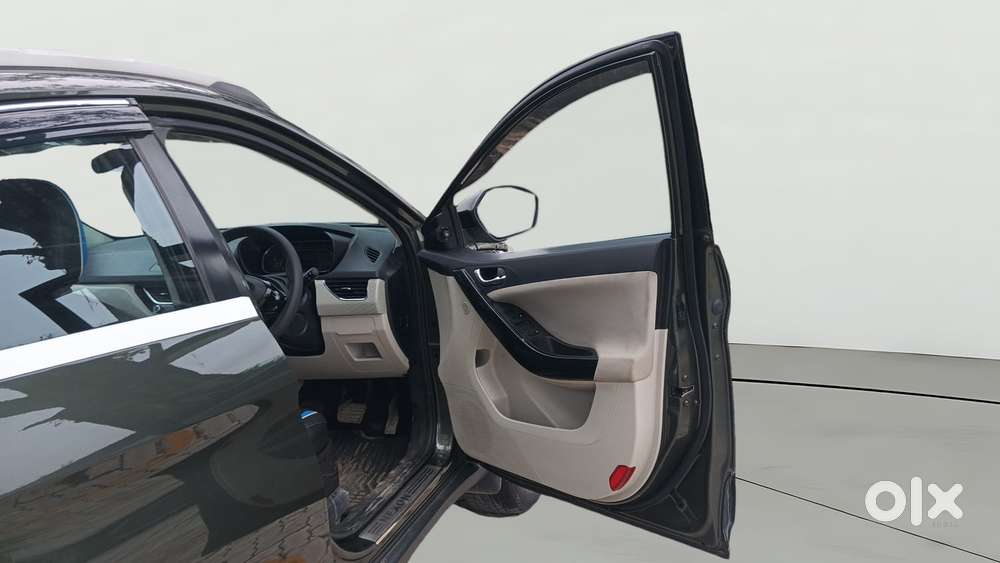 Tata Nexon 1.2 Revotron Xza Plus, 2021, Petrol