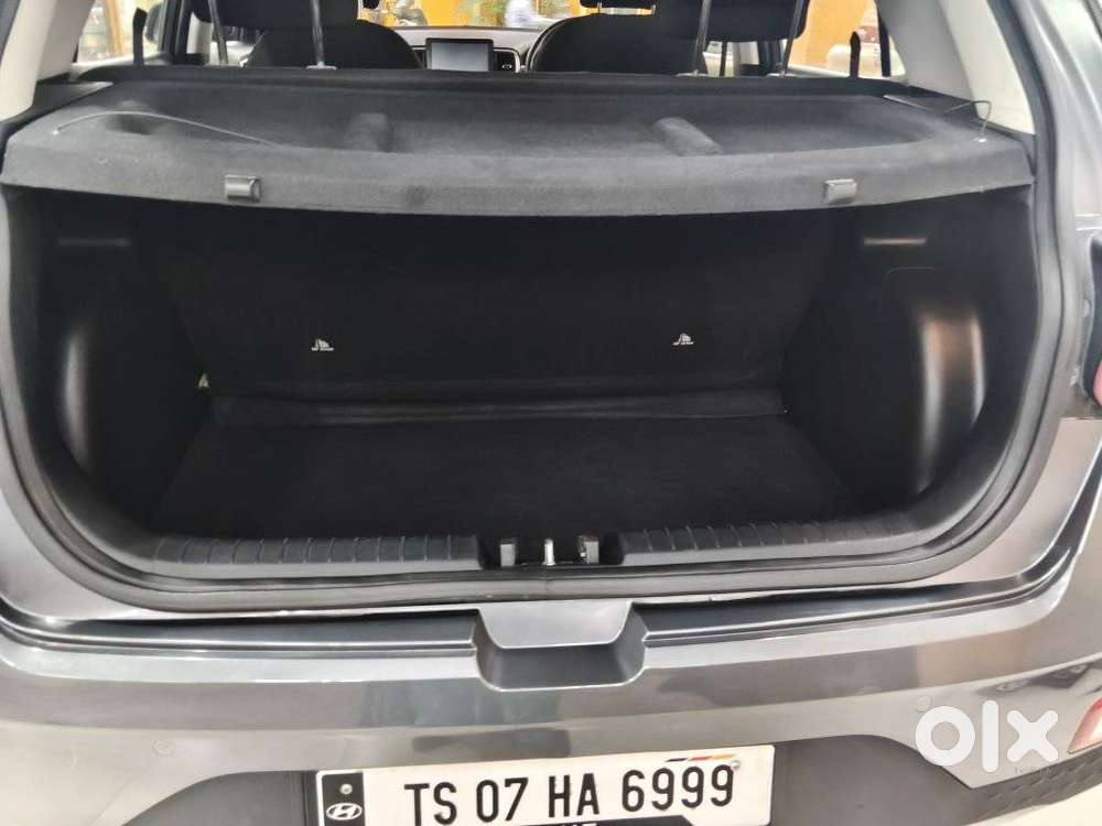 Hyundai Venue 1.0 Sx Turbo Dct, 2019, Petrol