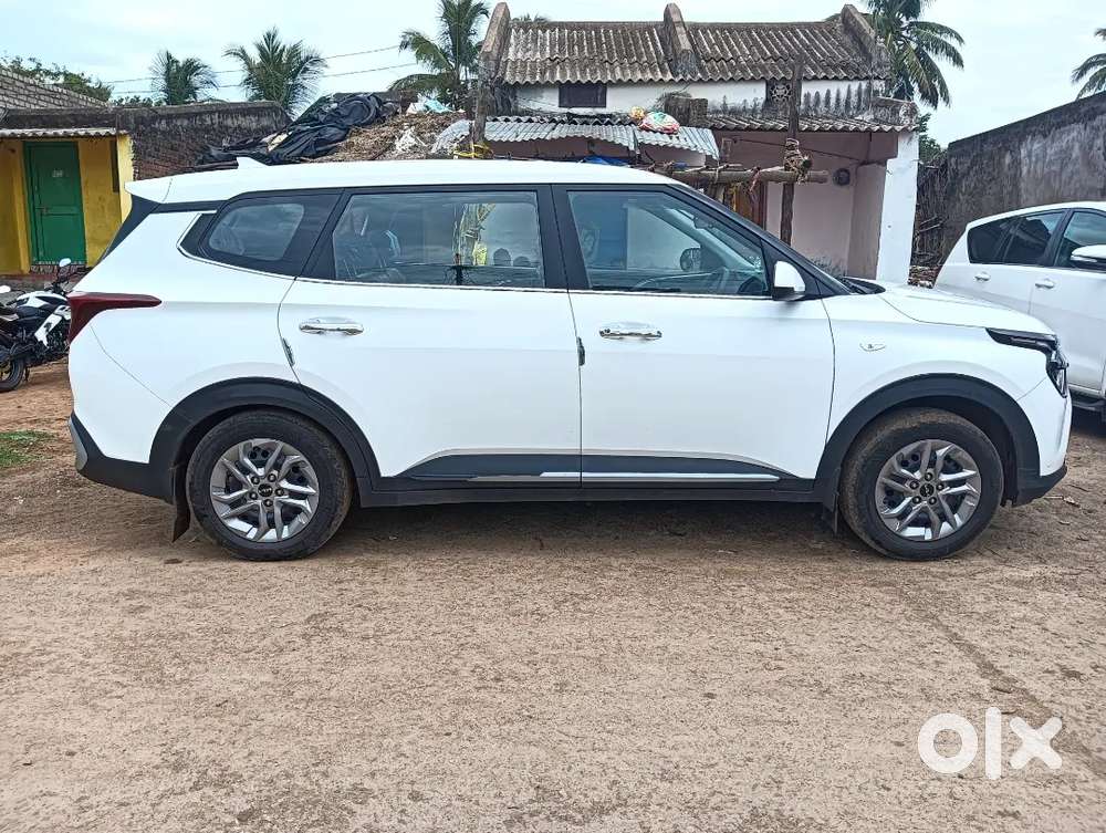 Kia Carens Premium Diesel 2022 First Owner