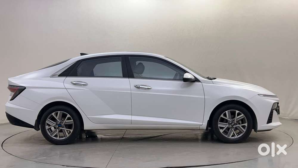Hyundai Verna 1.5 Sx (o) Petrol Mt, 2024, Petrol