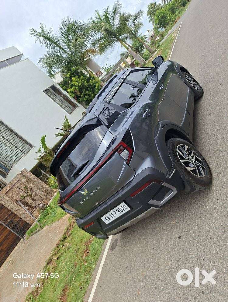 Mahindra Xuv 3xo Ax5 Ds Mt, 2024, Diesel