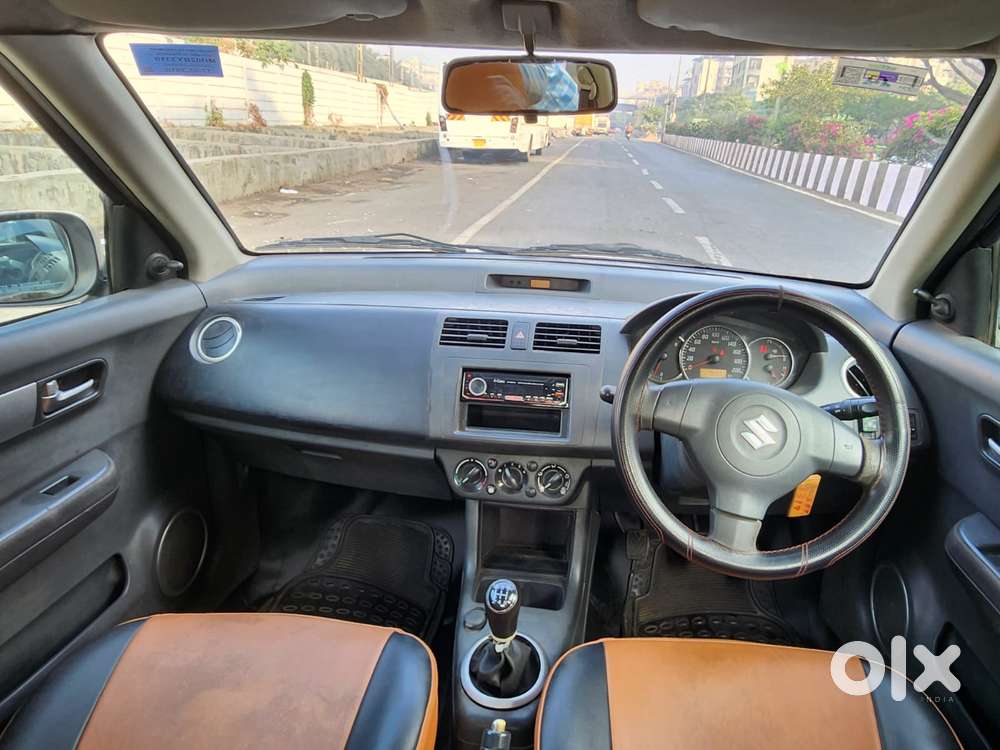 Maruti Suzuki Swift Vxi + Manual, 2012, Cng & Hybrids
