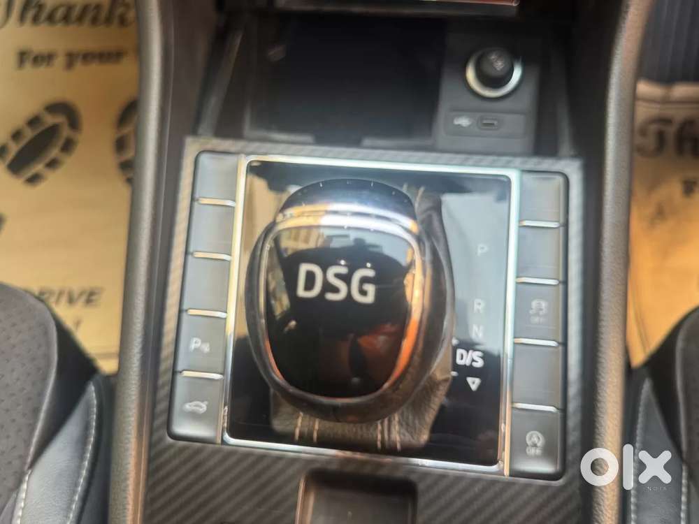 Skoda Superb, 2021, Petrol
