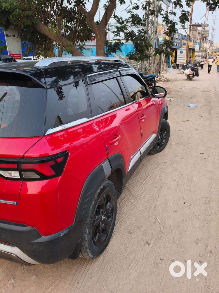 Maruti Suzuki Brezza 1.5 Zxi Plus Smart Hybrid Dual Tone, 2023, Petr..