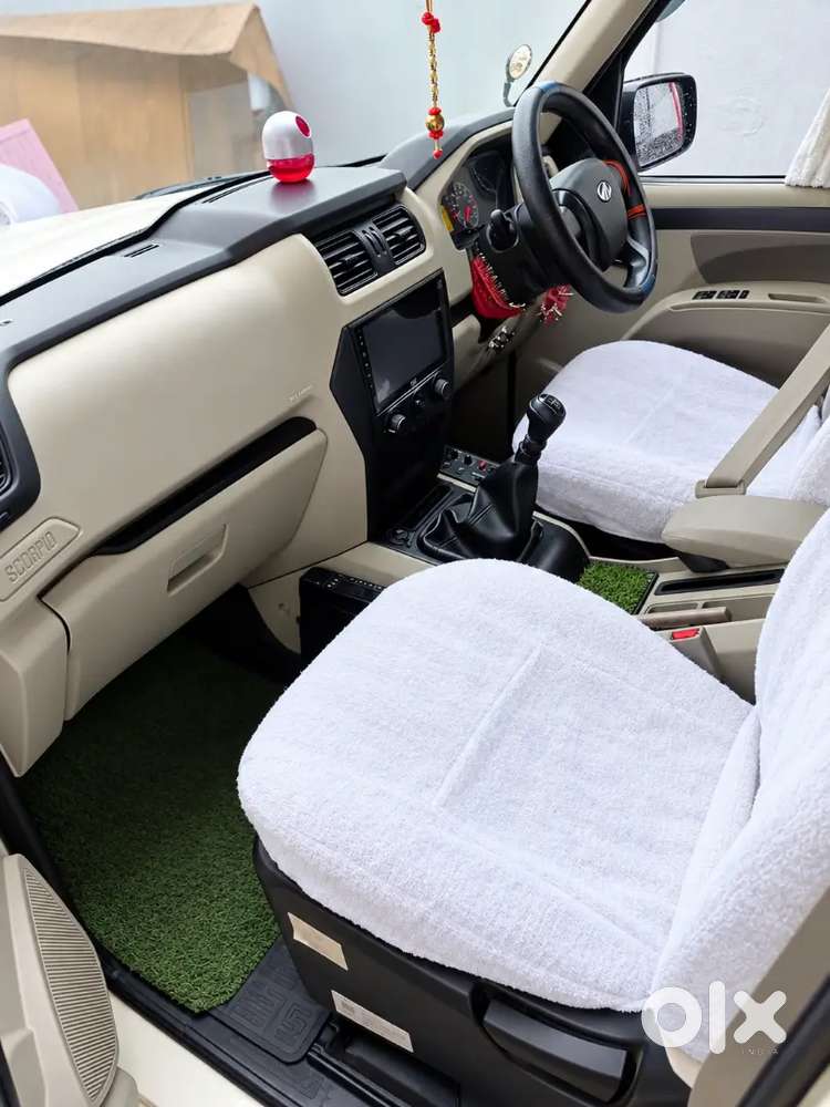 Mahindra Scorpio 2.2 S5,oct- 2021