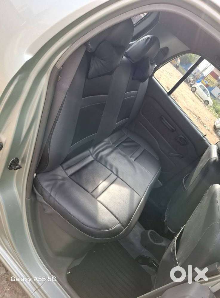 Hyundai Santro Ls Zip Drive Euro Ii, 2002, Petrol