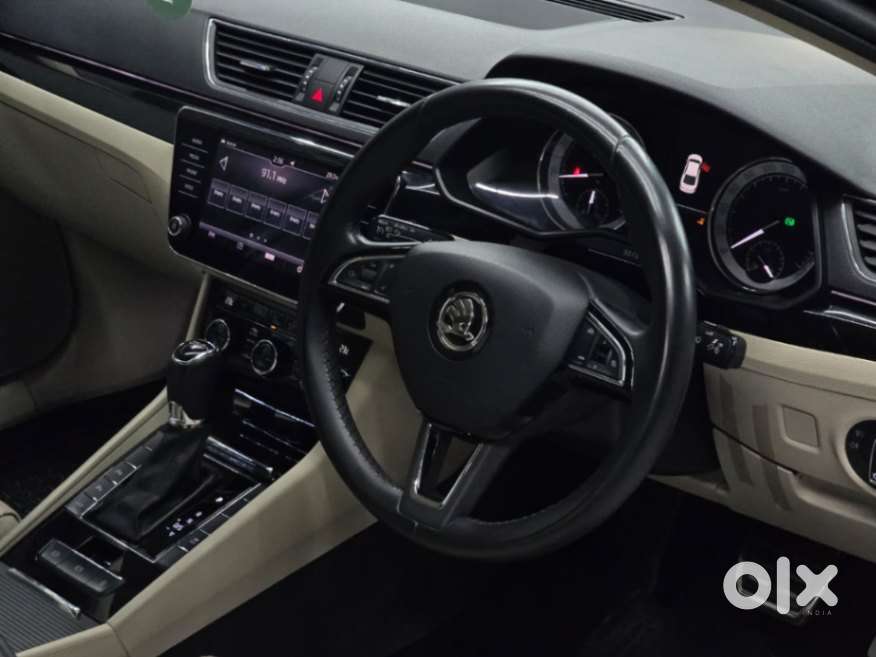 Skoda Superb Laurin And Klement 1.8, 2019, Petrol