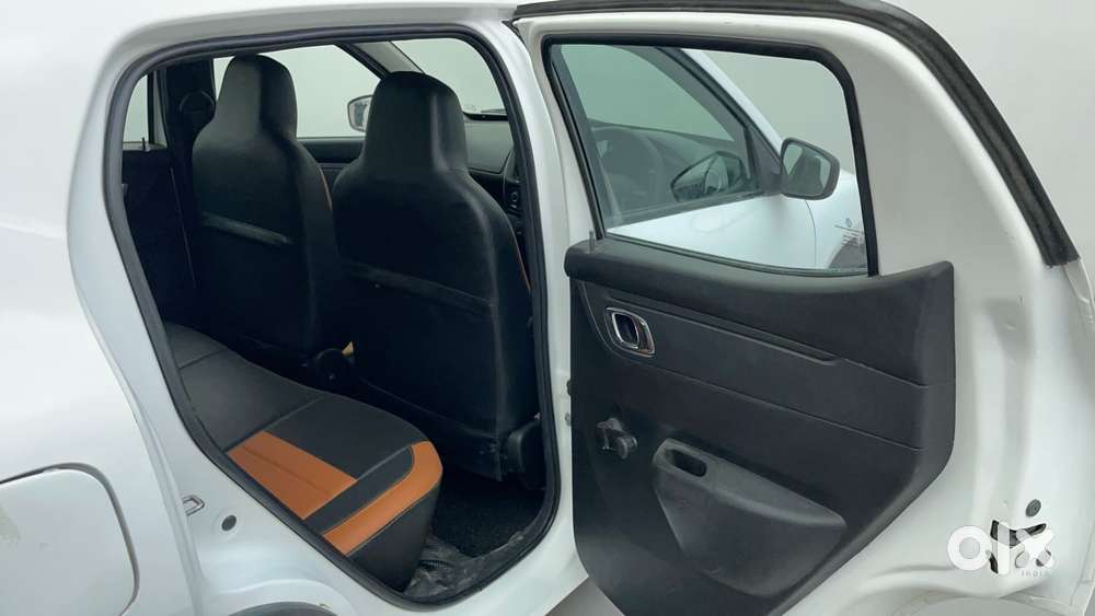 Renault Kwid 2019-ongoing 1.0 Rxt (o), 2018, Petrol