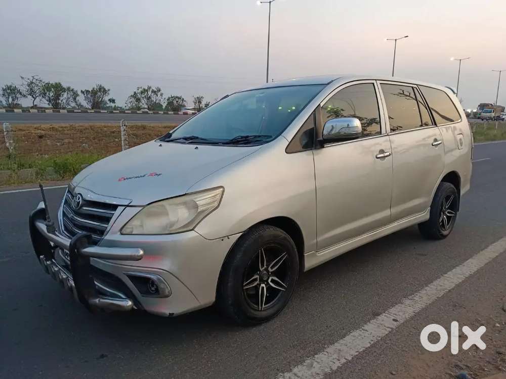 Toyota Innova 2008 Diesel 292000 Km Driven