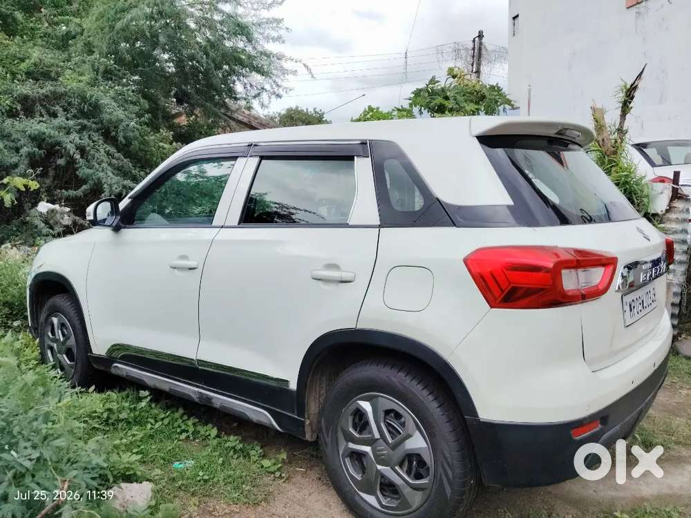 अर्जेंट सेल My Breeza Car Bs6 2021 Model Petril + Cng