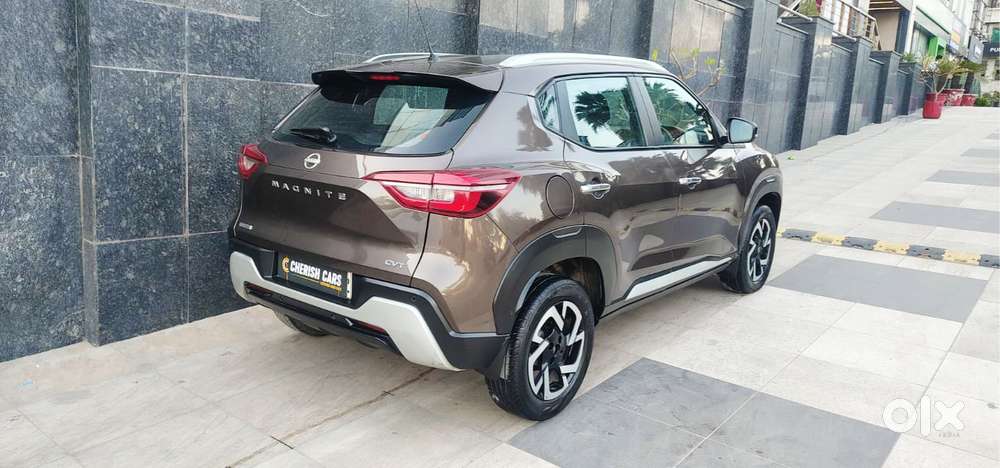 Nissan Magnite 1.0 Xv Turbo Cvt, 2022, Petrol