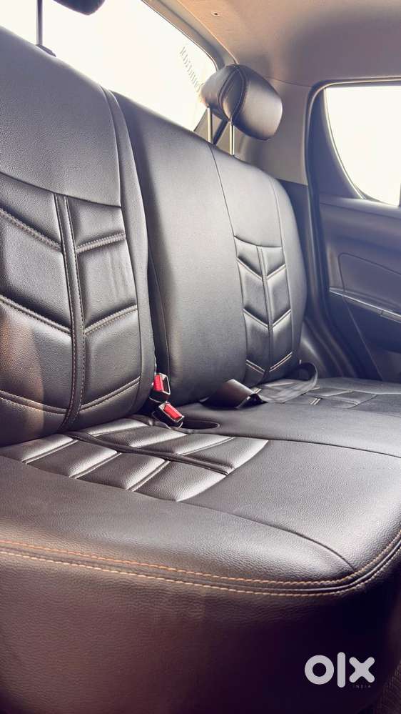 Maruti Suzuki Swift Lxi Optional-o, 2017, Petrol