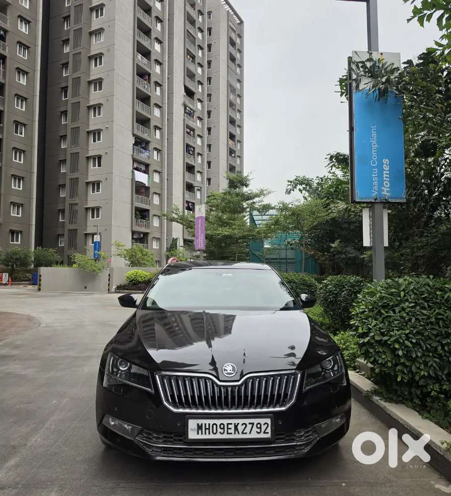 Skoda Superb 2017 L&k Automatic Petrol 83000 Km