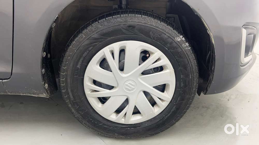Maruti Suzuki Swift Vvt Vxi, 2016, Petrol