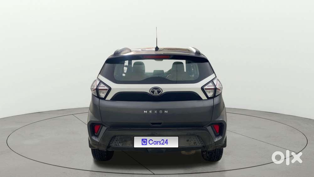Tata Nexon 1.5 Revotorq Xma Amt (s), 2021, Petrol