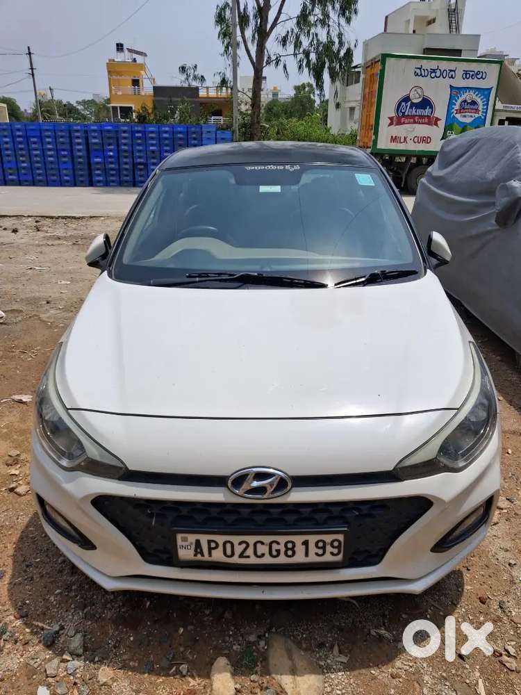 Single Hand Used Hyundai Elite I20 Asta Cvt (automatic) (top Variant)