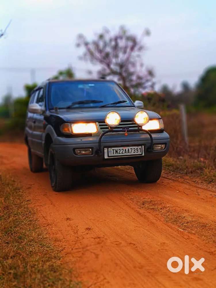 Tata Safari 4×4