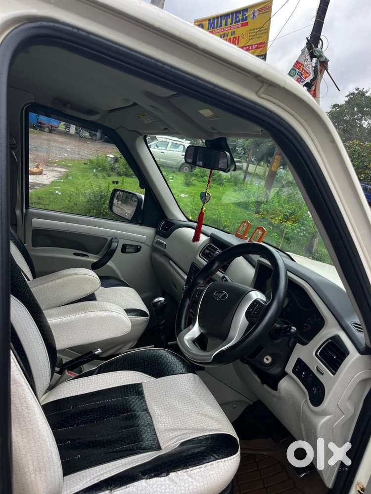 Mahindra Scorpio S10, 2016, Diesel