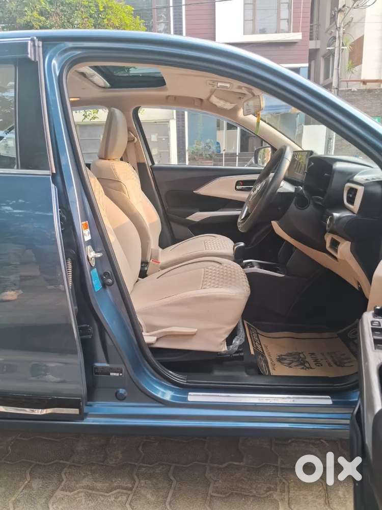 Maruti Suzuki Dzire Zxi Ags, 2025, Petrol