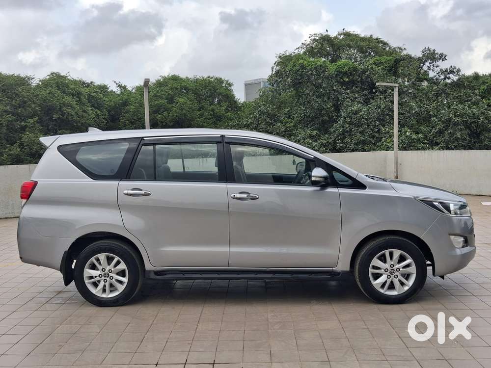 Toyota Innova Crysta 2.4 G Mt, 2016, Diesel