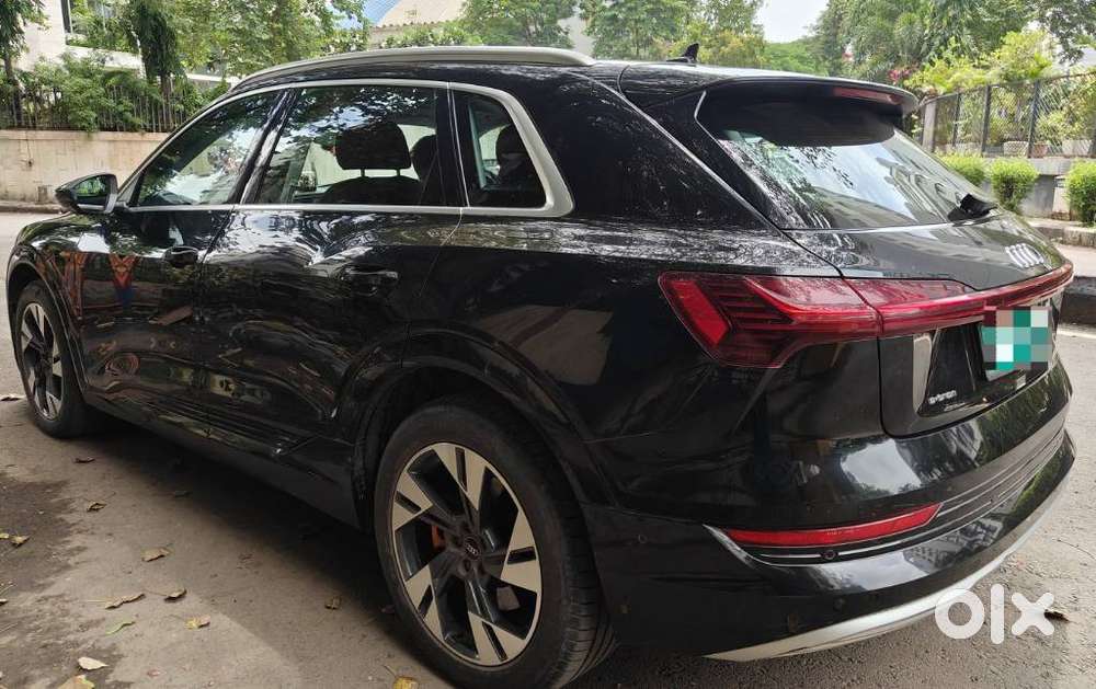 Audi E-tron 55, 2022, Electric