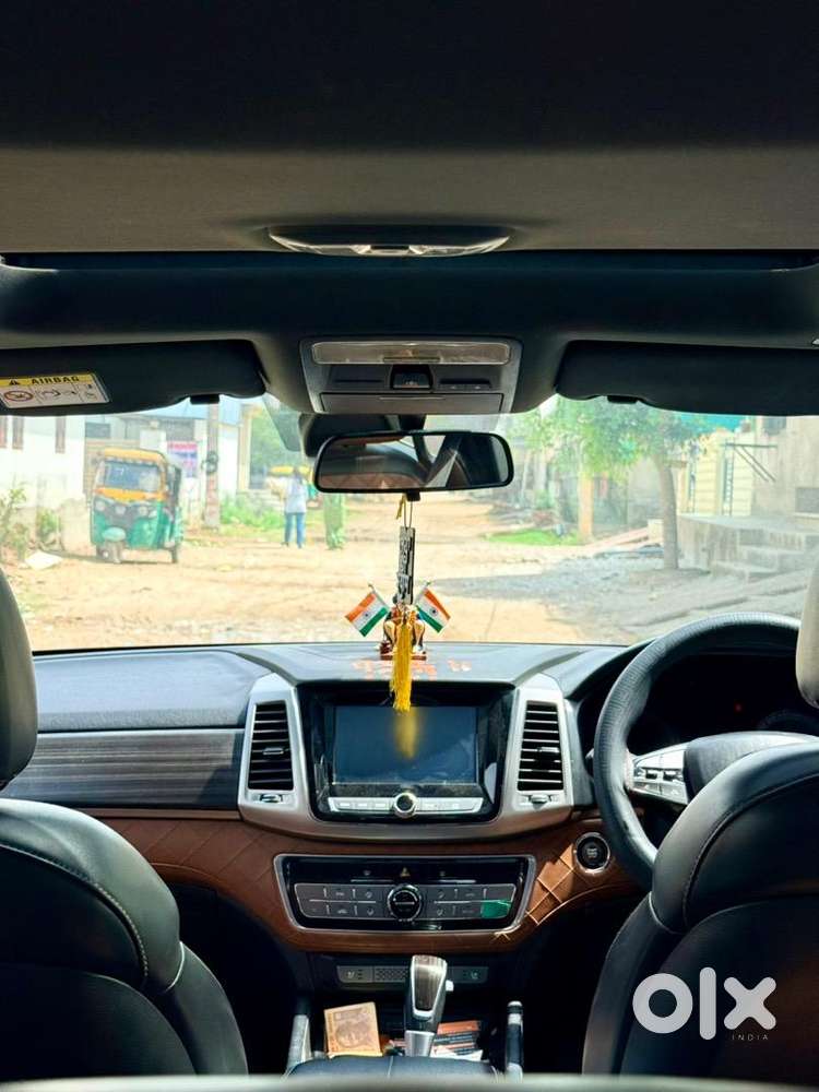 Mahindra Alturas G4 2020 Diesel Well Maintained
