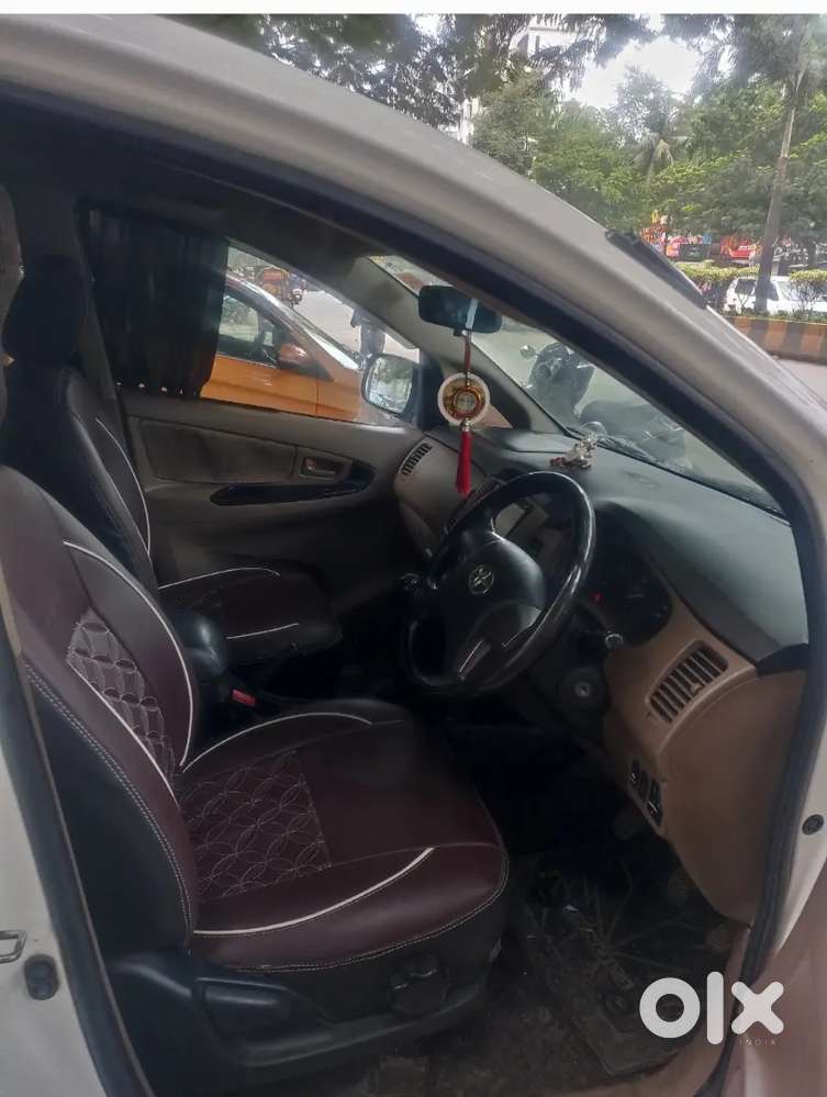 Toyota Innova 2.5 G4 2015