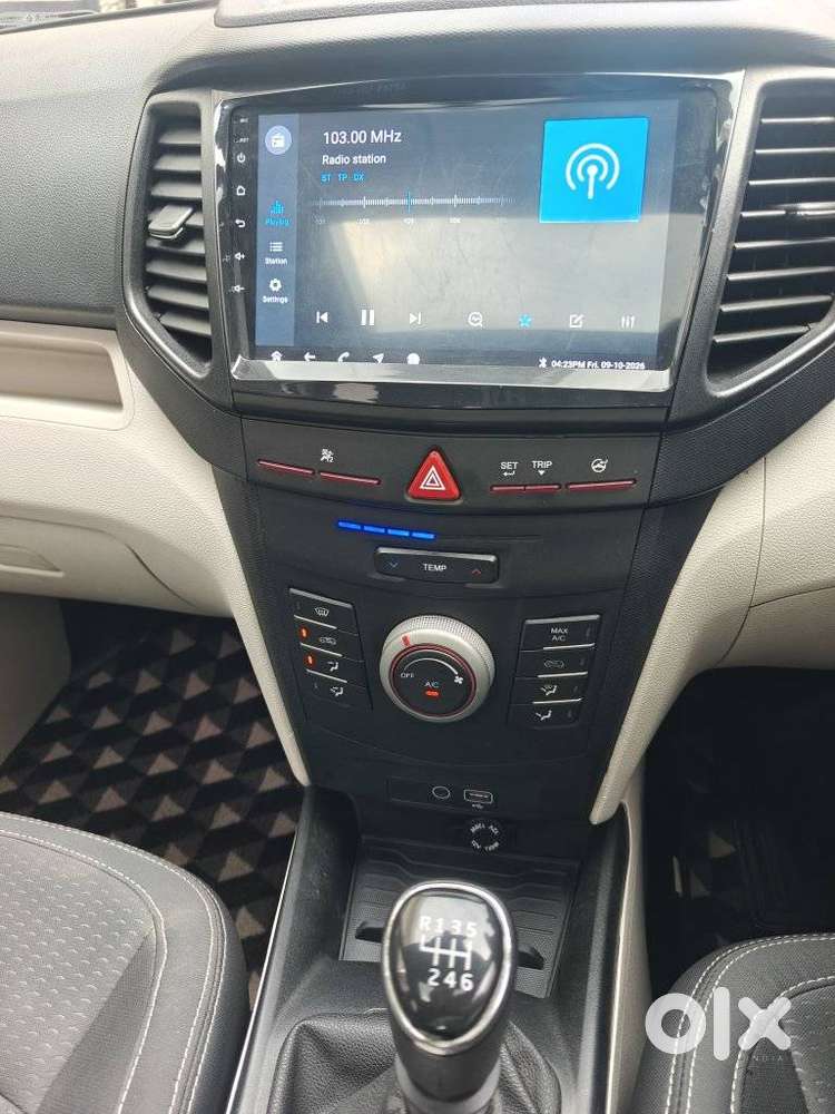 Mahindra Xuv300 W6, 2022, Petrol