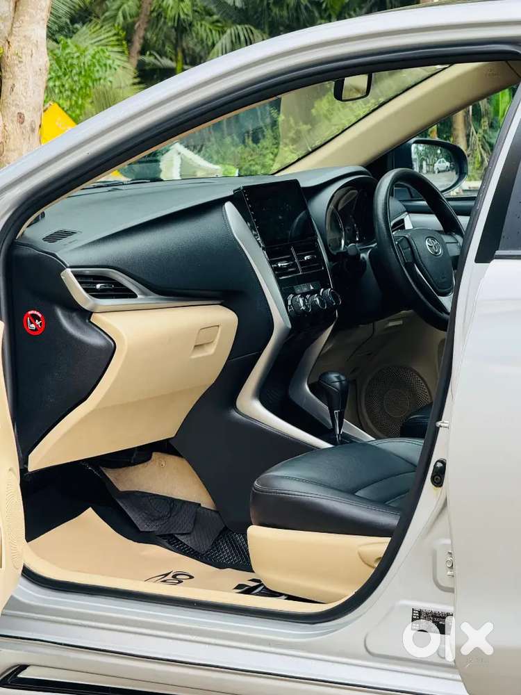 Automatic Toyota Yaris Petrol Well Maintained Car For Sale