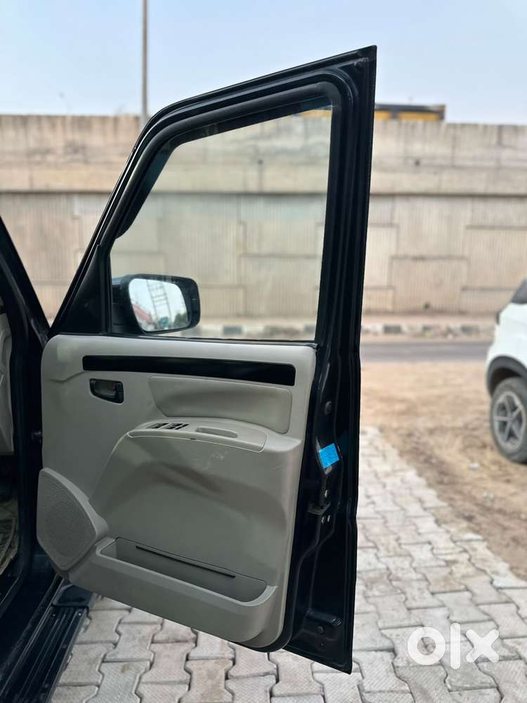 Mahindra Scorpio S11 Mt 7s, 2023, Diesel