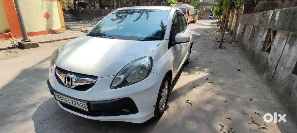 Honda Brio 2013 Cng & Hybrids Well Maintained