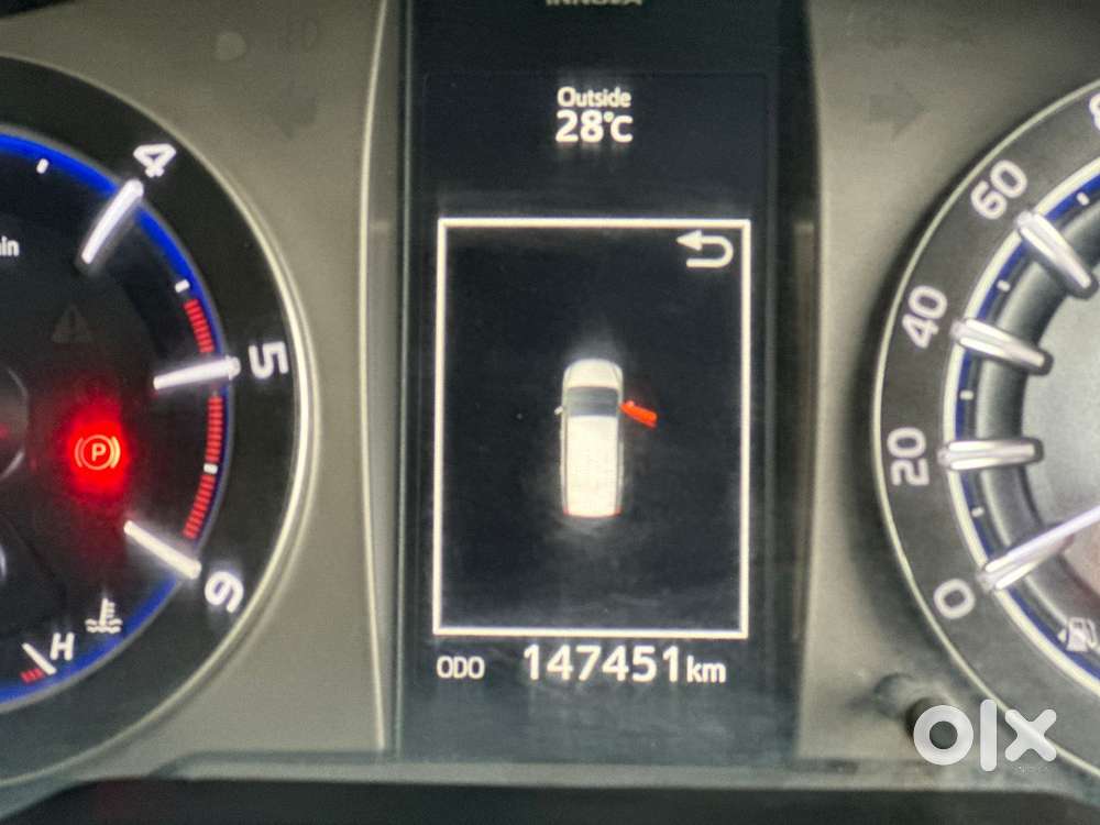 Toyota Innova Crysta 2.4 V, 2017, Diesel