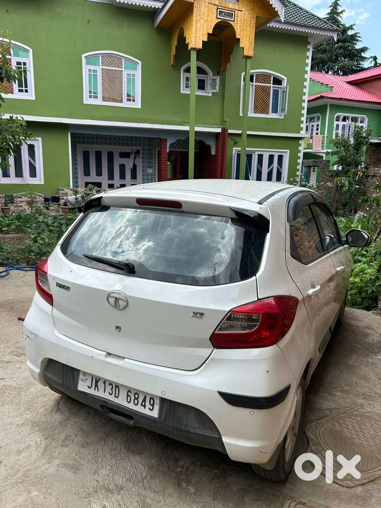 Tata Tiago Petrol 2017