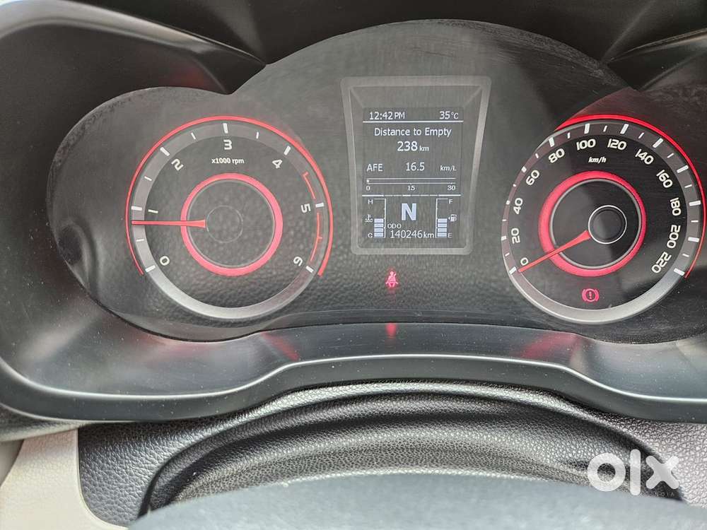 Mahindra Xuv300 Diesel 2022 W8